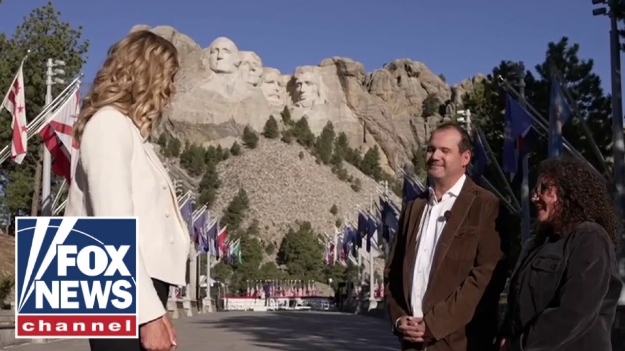 New Americans SWORN IN at Mt. Rushmore