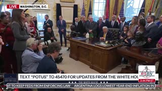 FULL REPLAY: President Trump Signs an Executive Order for Milk in Schools - 01/14/26