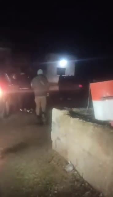 Mobs in Syria Hunting for Former Assad Regime Officials