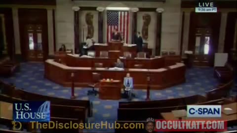 Another politician glitches like a robot