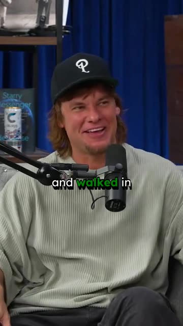 Rogan's Horse Dewormer Controversy - Dave Smith and Theo Von #ivermectin #joerogan #mocking