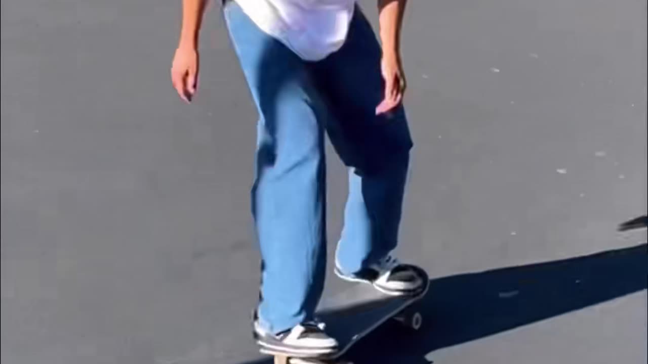 🔥😱 You Won't Believe This Hardflip Tailslide! | SkateNation