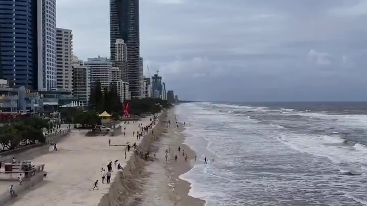 Gold Coast before and after #CycloneAlfred