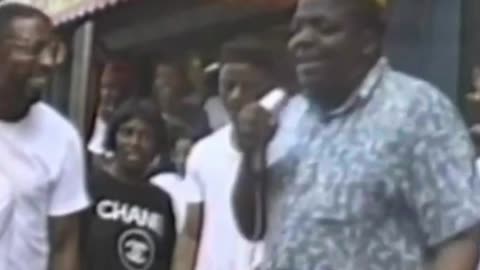 Biggie Smalls 🔥 1989 Freestyle LIVE at Bedford-Stuyvesant Block Party 🎤#BiggieSmalls