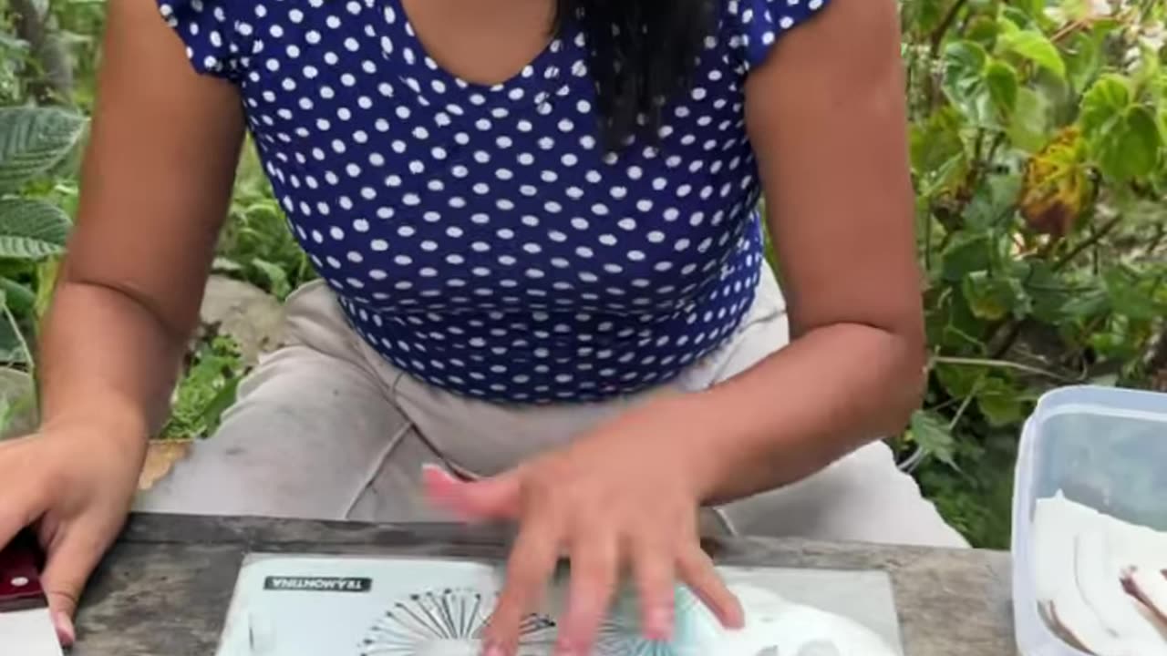 Así de Fácil es Extraer el Aceite de Coco .