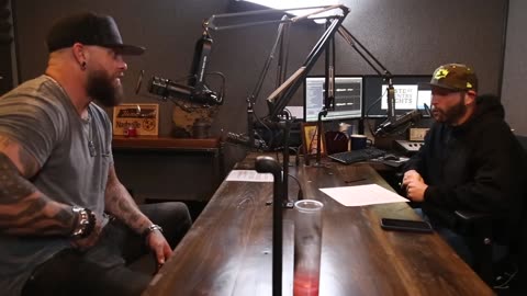 Interview; Brantley Gilbert Gets Real Honest About Jelly Roll