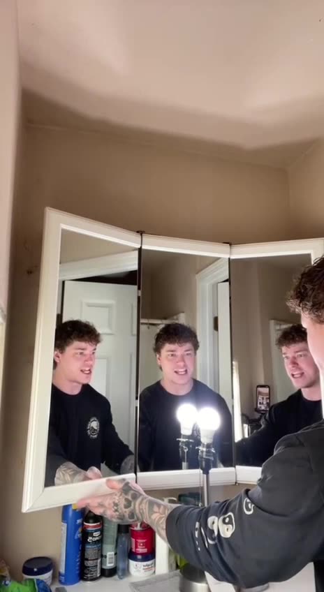 Pov: why he isn’t texting 💬 you right now? 😌