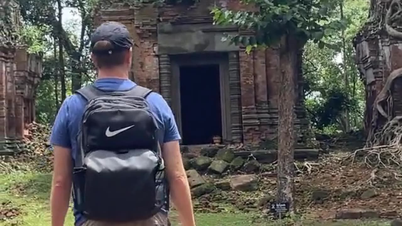 Ancient Batteries Discovered: Technology Ahead of Its Time