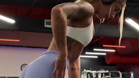 struggling with lower back pain?🥲🙄