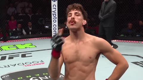UFC bloody arena