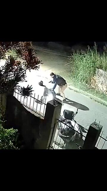 Hombre recibe 8 disparos frente a su casa en Brasil y sobrevive