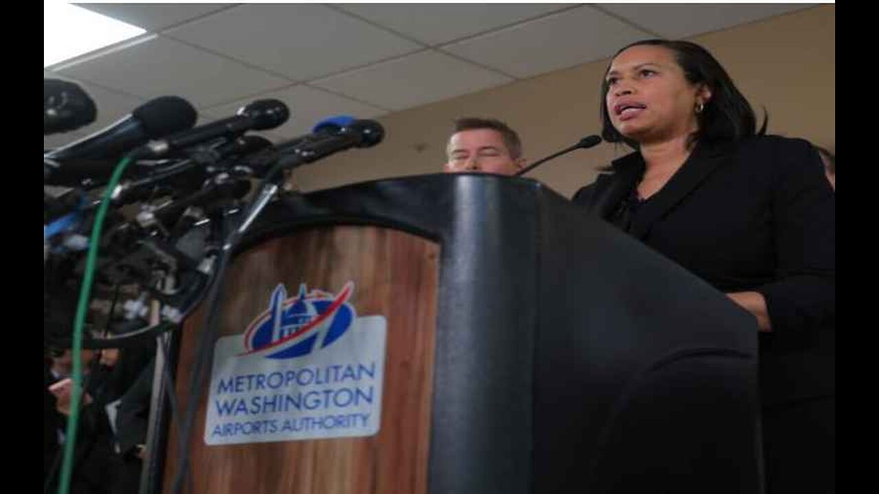 D.C. Mayor Addresses Congestion at Reagan National Airport