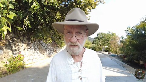 Max Igan - Standing on the edge!