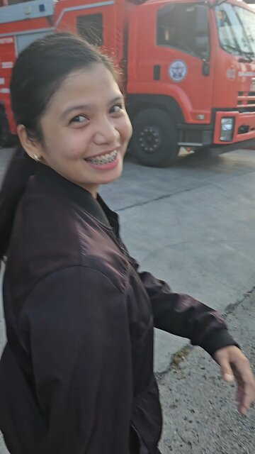 Old Mall In Davao, Healthy Tour Guides Show Me Around 옛날 다바오 백화점, 건강한 투어가이드 #davao #davaocity #mall