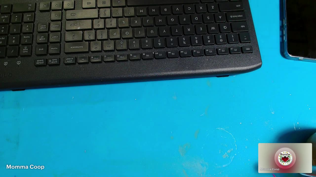 Momma Coop's Got The Pour