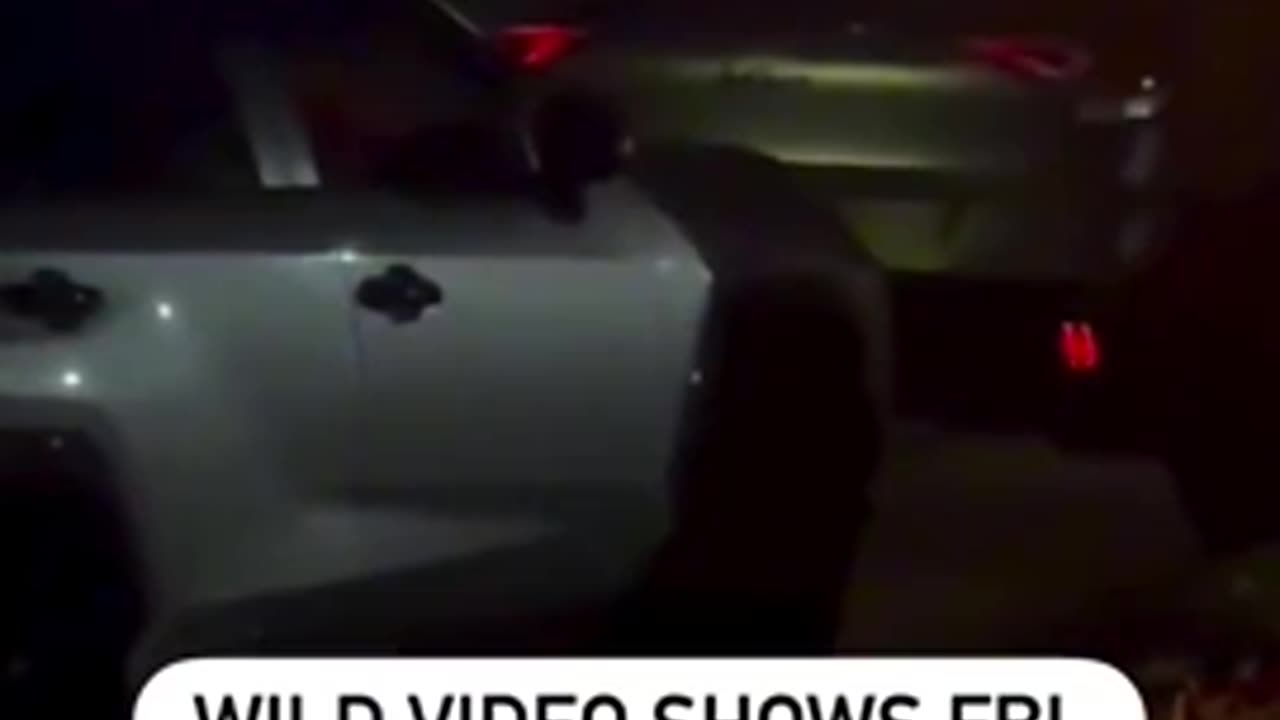 Jon Stewart Wrecks New Yorker Editor David Remnick for Whining About Joe Rogan