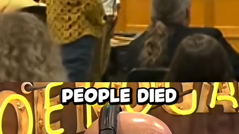 Joe Rogan reacts to Chinese Immigrant ENDING America’s GUN DEBATE