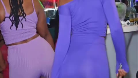 Girls seriously jamming.