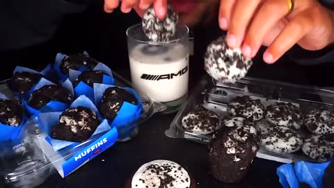 ASMR EATING OREO FROSTED COOKIES DONUTS MUFFINS MILK MOUTH SOUNDS NO TALKING
