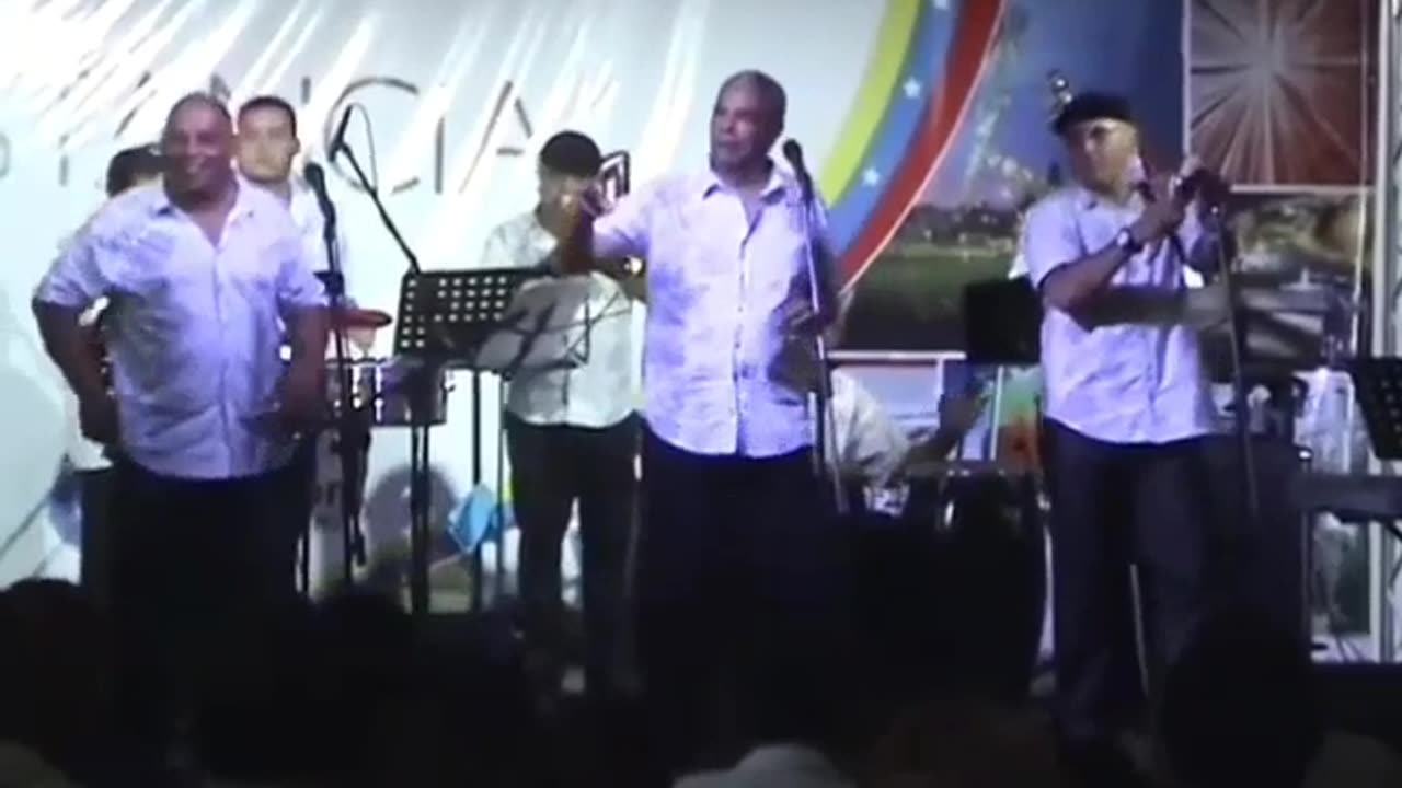 La mafia latina de Elio Pacheco