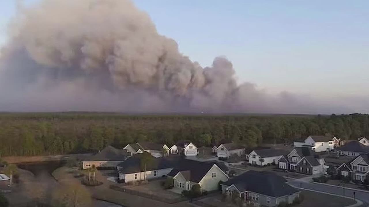Gov. McMaster Declares State of Emergency As Wildfires Burn SC 4.000 Acres