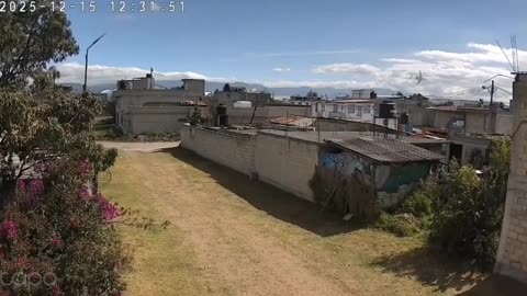 Aksident tragjik, rrëzohet avioni, 10 të vdekur, mes tyre edhe fëmijë