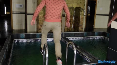 Wetlook man