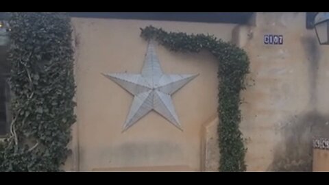 Metal stars mark paedophile hubs in Sedona, AZ