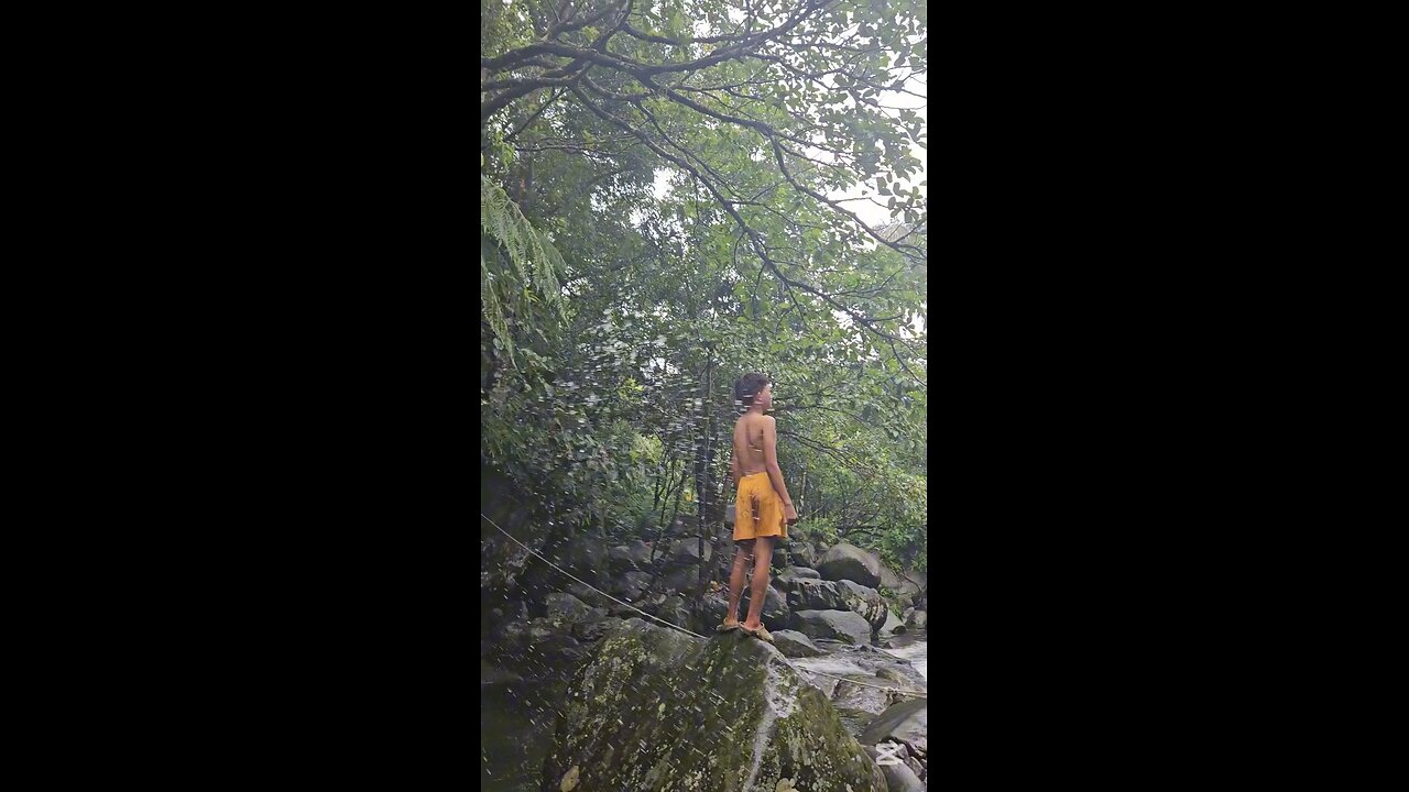 A Quick Dip in ALIMATOC, Philippines 🇵🇭 #waterfall #필리핀 #폭포