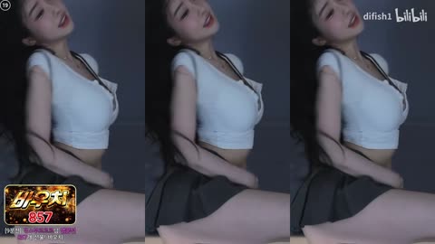 Broke the SCALE Hot! | Stunning White Pleated Skirt Pulsating K-Pop Cover - Daily Beauty EP 435
