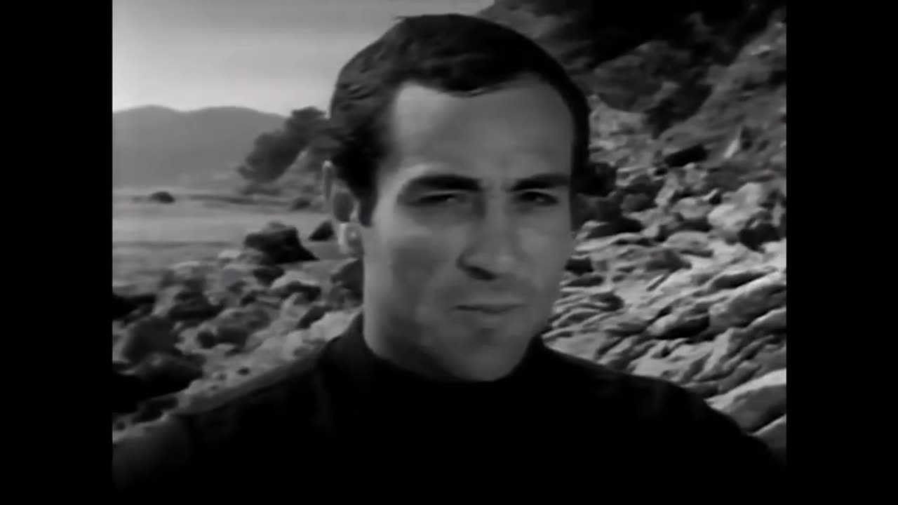 Ağa Düşen Kadın _ Fatma Girik Kuzey Vargin