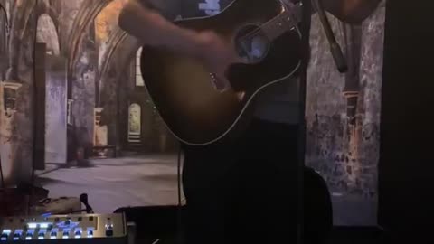 They_weren’t_happy_with_this_guys_song_about_liberals_on_open_mic_night