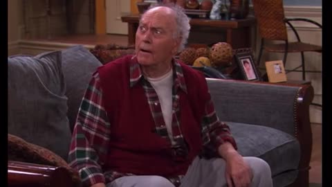 Never underestimate a Veteran 😂 Show : Drake & Josh (2004)