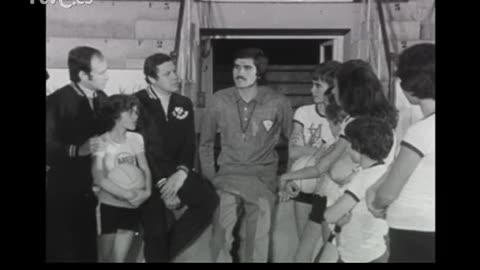 Lección 3 - El juego de pies (01 de Febrero, 1975) "Lecciones con... Emiliano y Buscató"