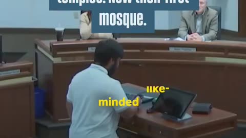 Lakeville, Minnesota: The Lakeville Planning Commission held a public hearing discussing building