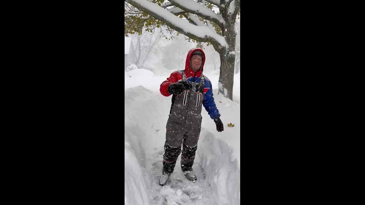 Buffalo, NY Thunder snow storm! There’s more coming too!