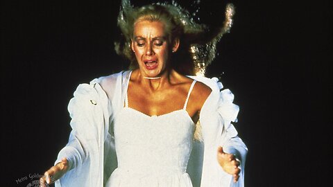 Lady in White-Lukas Haas, Karen Powell, Katherine Helmond-1988 IMDb 6.6/10