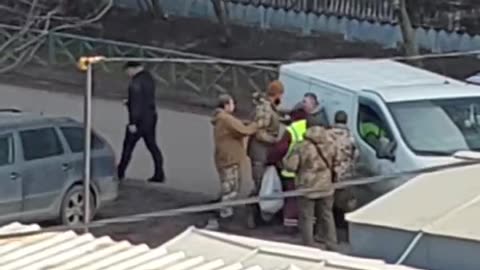 Ukraine. Man Escapes Forced Mobilization Attempt by TCC Officers in Kharkiv. Forced Volunteering