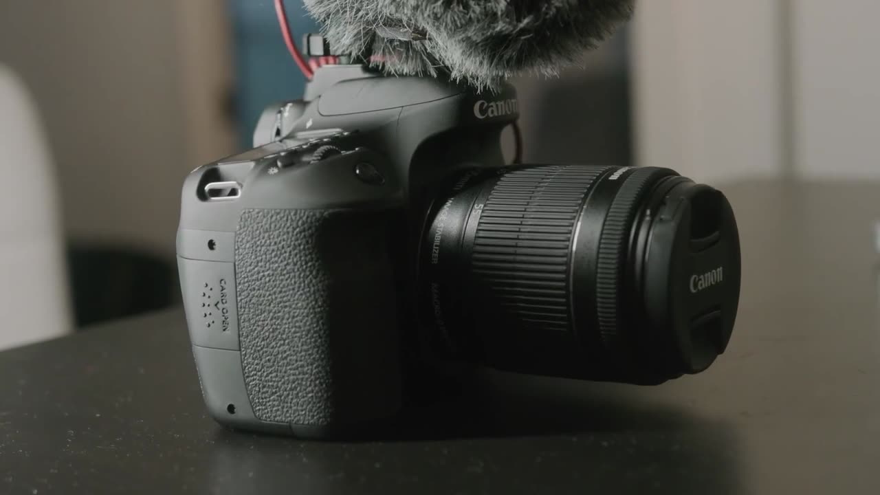 Is the Sony a6400 the Best Camera for Vloggers? Watch This Before You Buy!