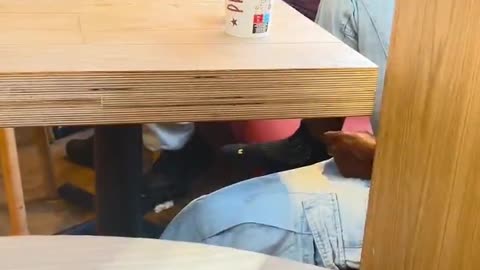 WELCOME TO IRELAND (REFUGEES WELCOME)