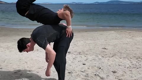 I try it 😂 (Acro Flip) @oolisands 💪