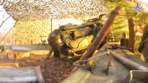 🇷🇺 🏹 🎬 Artillerymen of the 27th Guards Motorized Rifle Division of the Center Group of Forces