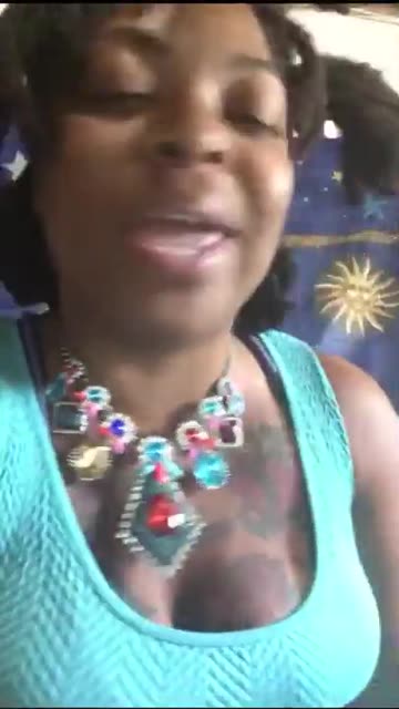 ASE DEVINE Clowns True Freeman on her own show