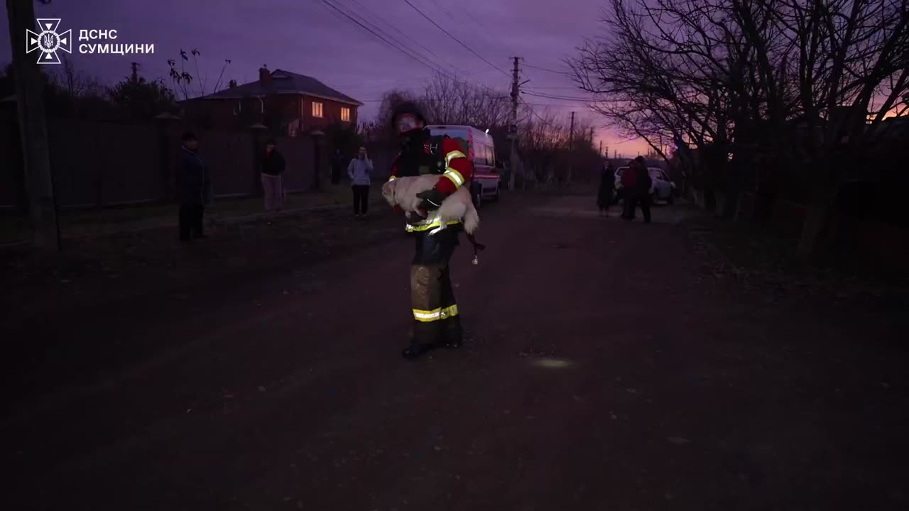 In Sumy, rescuers extinguished a fire in a residential area caused by a Russian