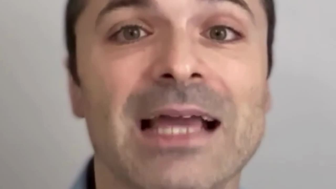 This Is What Being 'Behind' Actually Means for a Divorced Man