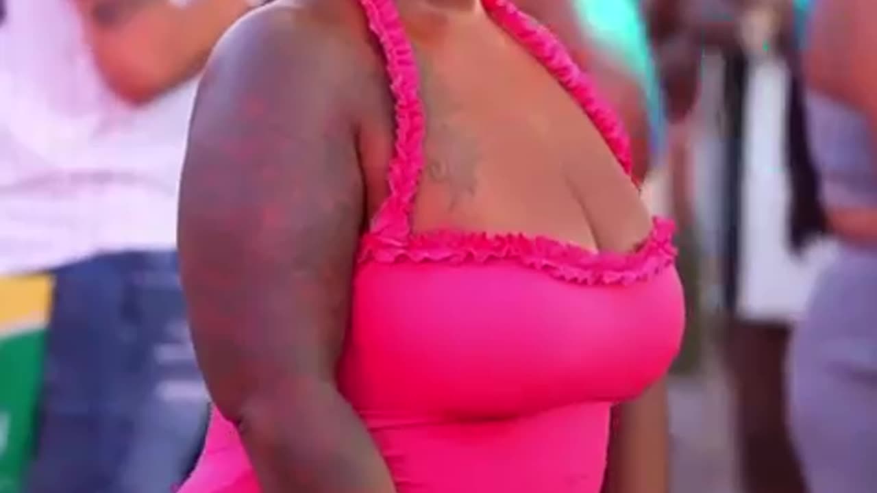 Beautiful woman jamming like that..