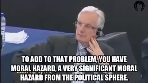 Politician talks about banking