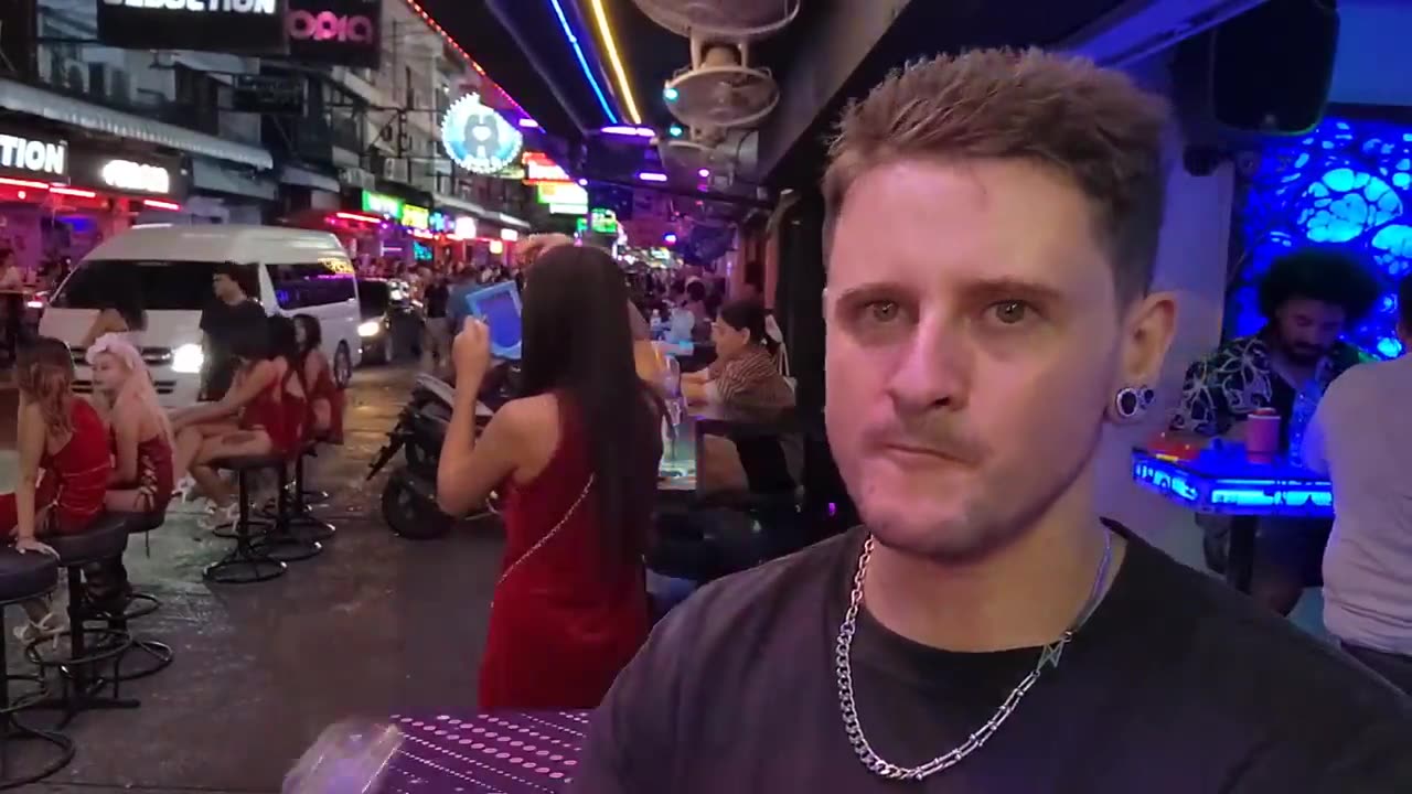 SAME OLD ALCOHOLIC PATTAYA BELLENDS