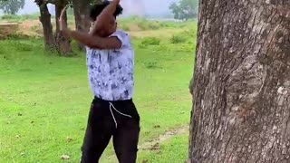 save the tree 😂😂#comedy #realfools #surajroxfunnyvibeo #vikramcomedyvideo #tree #video