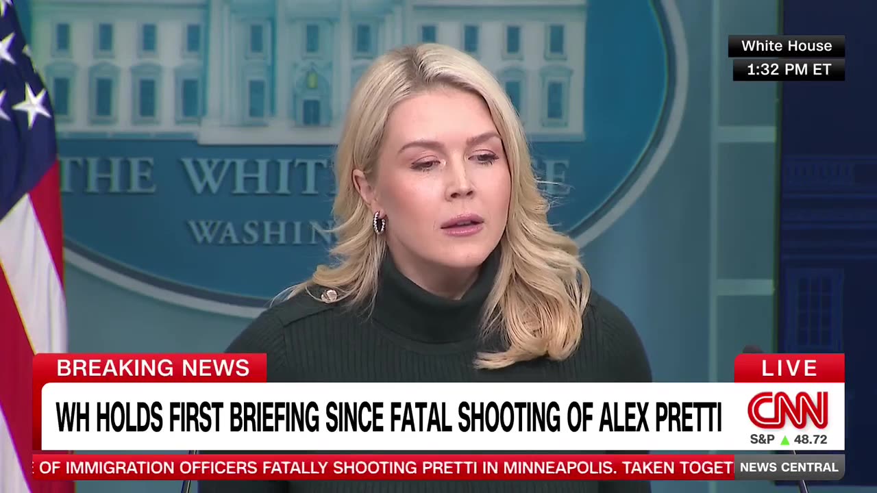 'Let the facts lead': Leavitt throws Stephen Miller under the buss over Alex Pretti